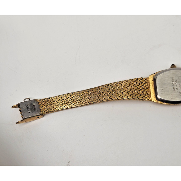 Vintage Xavier Ladies Watch 18mm Gold Tone 7\'\' - New Battery main image 6